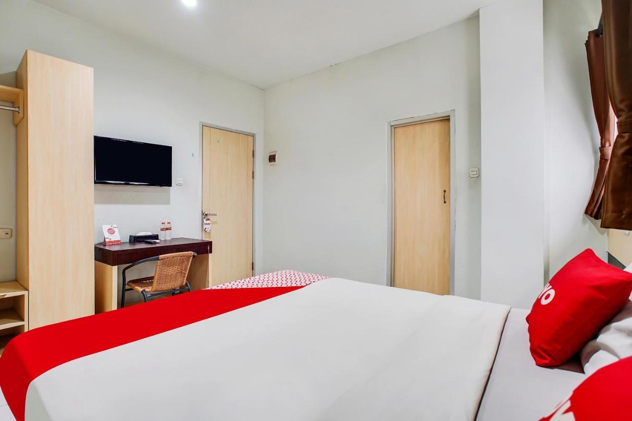 Reddoorz @ Pelajar Pejuang 3 Hotel Бандунг Екстериор снимка