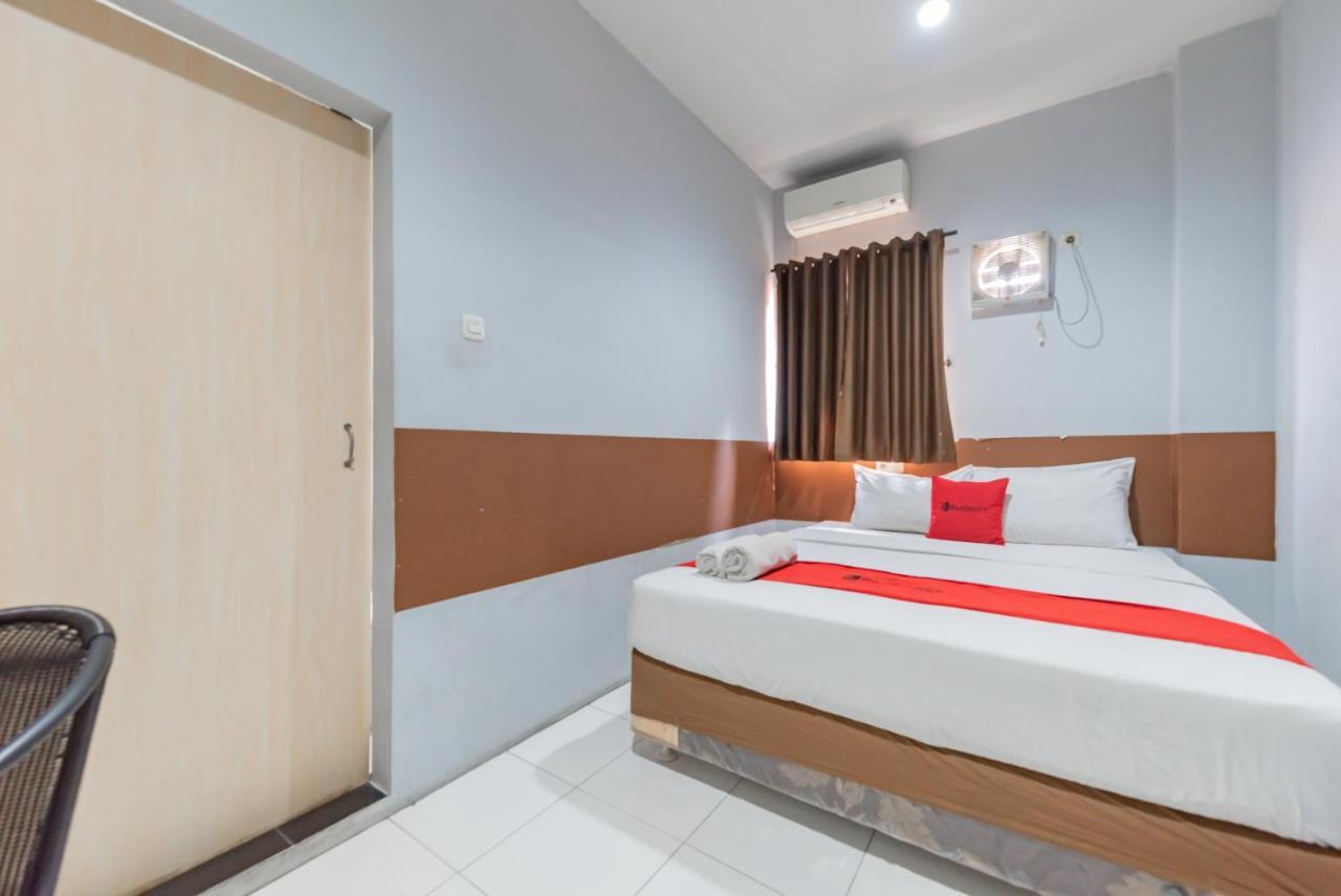 Reddoorz @ Pelajar Pejuang 3 Hotel Бандунг Екстериор снимка