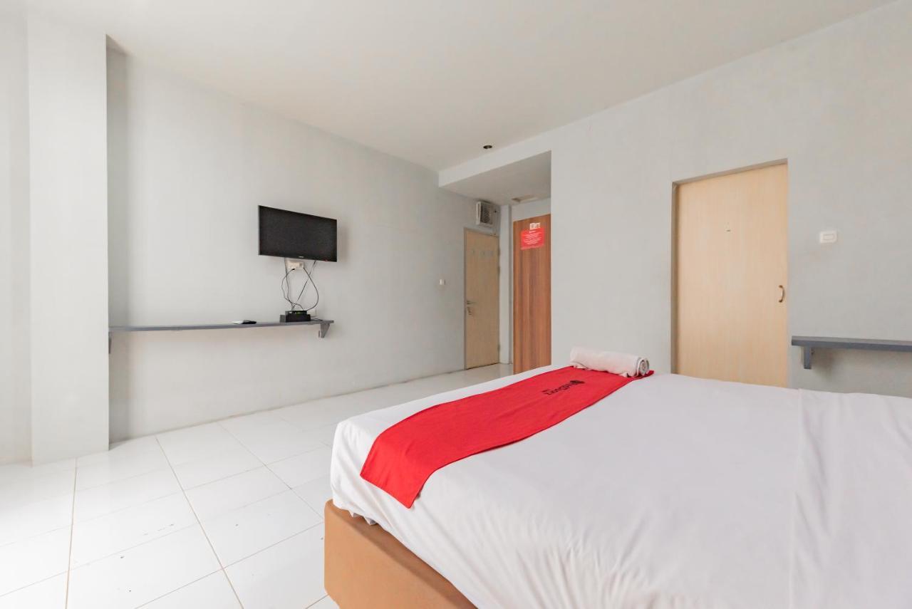 Reddoorz @ Pelajar Pejuang 3 Hotel Бандунг Екстериор снимка